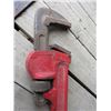 Image 3 : HEAVY DUTY PIPE WRENCH (42")