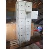 Image 1 : METAL LOCKER (12 CUBICLES)