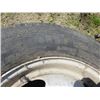 Image 4 : LOT OF 2 TIRES (MICHELIN) *WITH RIMS* (8R-19.5-XZA)