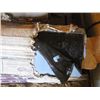 Image 2 : LOT OF SHINGLES (6 X BUNDLES) *4 X ROLLS OF TAR PAPER* (3 X SHINGLING PAPER)