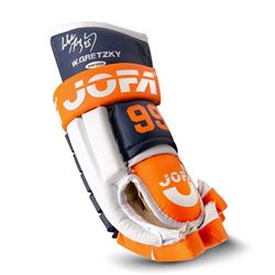 Wayne Gretzky Signed Edmonton Oilers Jofa Hockey Glove (UDA COA)