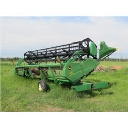 John Deere 625F 25' Flex Header on Transport