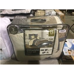 Slater 8 Piece Queen Bed Set