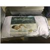 Image 1 : Indulgence King Side Sleeper Pillow