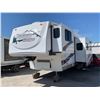 Image 1 : 2006 AmeriCamp32 foot double bunk 5th wheel travel trailer. Includes: One Bedroom Slide out, One Liv