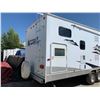 Image 5 : 2006 AmeriCamp32 foot double bunk 5th wheel travel trailer. Includes: One Bedroom Slide out, One Liv
