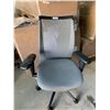 Image 1 : Grey Mesh back adjustable office chair