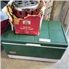 Image 2 : GREEN COLEMAN AND RED RUBBERMAID COOLERS AND COLEMAN CATALYTIC HEATER