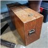 Image 1 : WOOD CARPENTERS TOOLBOX