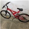 Image 3 : RED RALEIGH LEGEND BIKE