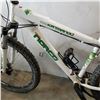 Image 2 : WHITE NORCO KATMANDU BIKE
