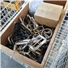 Image 2 : WOOD BOX OF BUCKLES AND CLIPS