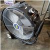 Image 2 : POWER FIST SHOP FAN