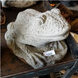 CONCRETE FROG GARDEN DECOR