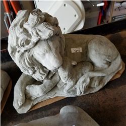 CONCRETE LION AND LAMB DECOR