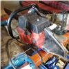 Image 1 : JON SEREDS GAS CHAINSAW