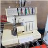 Image 2 : HOBBY LOCK 797 ELECTRIC SERGER