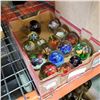 Image 1 : LOT OF ART GLASS PAPER WEIGHTS