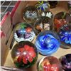 Image 2 : LOT OF ART GLASS PAPER WEIGHTS