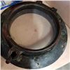Image 3 : 2 PORT HOLES
