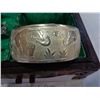 Image 2 : 925 BANGLE AND RING IN EASTERN BOX