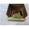 Image 2 : TRAY OF KNIVES, RAZOR, AND CIGAR CUTTER