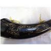 Image 2 : 2 EASTERN SCRIMSHAW HORNS