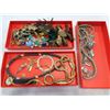 Image 1 : 3 TRAYS OF WOMENS JEWELLERY