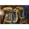 Image 2 : 3 VINTAGE PHONES