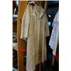 Image 1 : FUR COAT