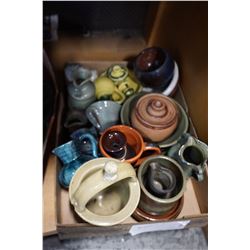 TRAY OF VARIOUS POTTERY