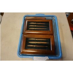 TRAY OF PEN SETS