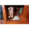 Image 2 : WOOD SHELF UNIT