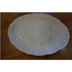 LARGE SERVING PLATTER AND PORCELAIN MILK JUG MADE IN ENGLAND