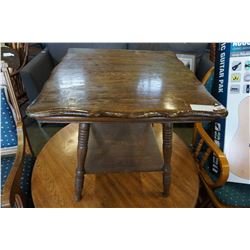 VINTAGE OAK END TABLE