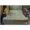 Image 3 : 1930s QUEEN VICTORIA SOFA AND CHAIR CRUSHED VELVET