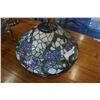 Image 1 : LEADED GLASS LOOK SHADE