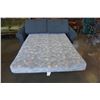 Image 2 : BLUE FABRIC HIDE A BED