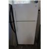 Image 1 : KENMORE 30" WHITE FRIDGE - DOES NOT GET COLD
