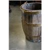 Image 2 : ANTIQUE BRASS BOUND BARREL BUCKET