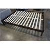 Image 1 : QUEEN SIZE BED FRAME