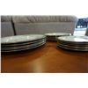 Image 3 : LOT OF ROYAL DOULTON PORCELAIN PLATES