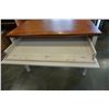 Image 3 : DESK W/ SLIDING DRAWER