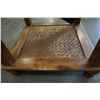 Image 2 : ASHLEY WORLD CLASS COLLECTION WOOD AND RATTAN END TABLE