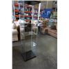 Image 2 : GLASS DISPLAY CASE