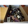 Image 1 : TRAY OF SUNGLASSES
