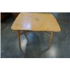 Image 1 : NURSERY DUCK TABLE