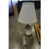 Image 3 : CRYSTAL LAMP AND EASEL