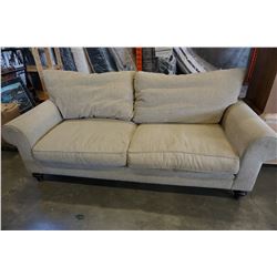 HENREDON 3 SEATER SOFA