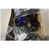 Image 2 : 12 NEW PAIRS OF RIDERS KIDS SUNGLASSES